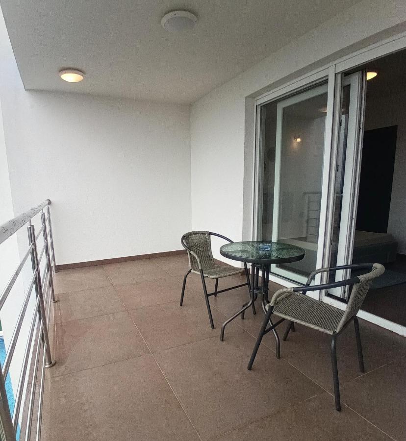 Searenity Pool Suite - Seafront Krmpote-Vodice Dış mekan fotoğraf