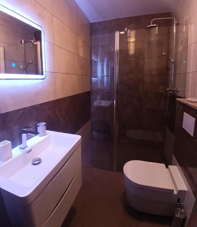 Searenity Pool Suite - Seafront Krmpote-Vodice Dış mekan fotoğraf